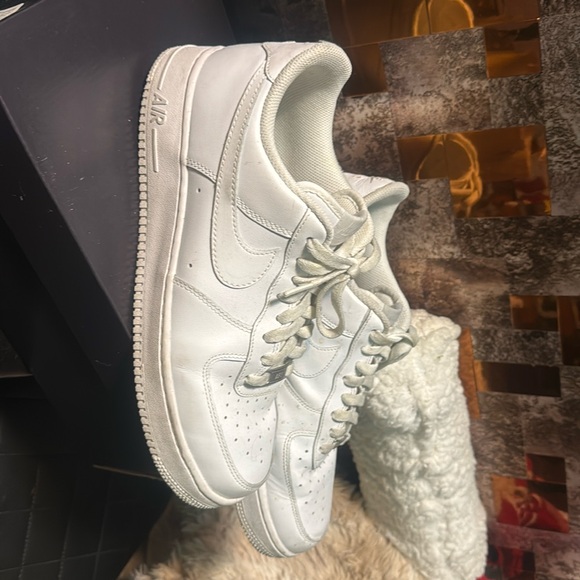 Nike Air Force 1 Men size 10,5 Excellent condition 100% Authentic 4 pairs 4 sale - Picture 4 of 7